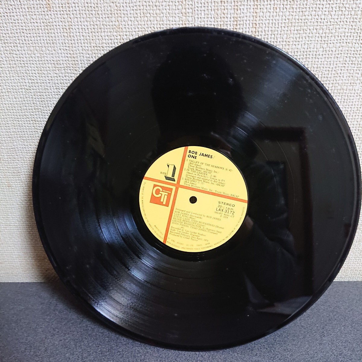 【'78 国内】LP★Bob James - One / LAX-3172 レコード 帯付 ボブ・ジェームス はげ山の一夜 ※プチプチでの発送になります。の画像4