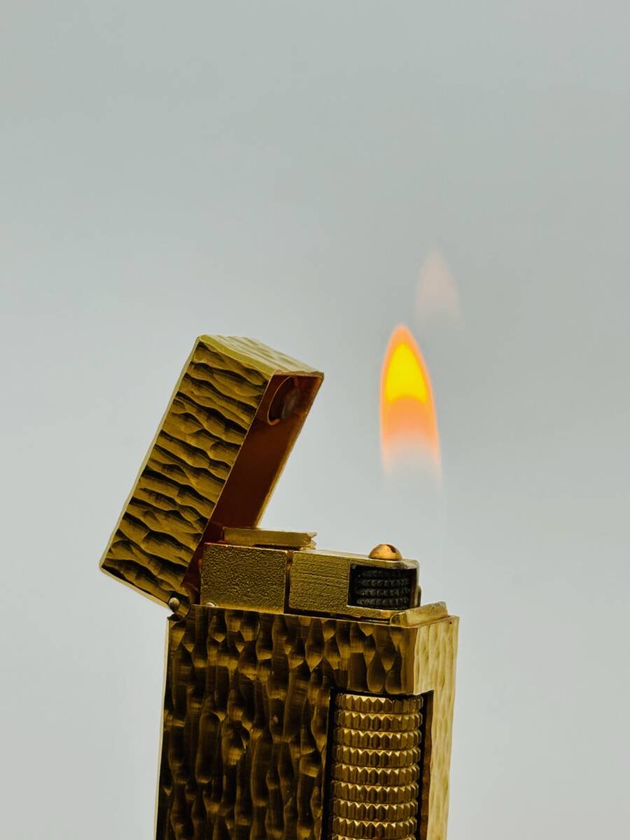 【6873】　★1円スタート　ダンヒル　dunhill　スイス製　ゴールドカラー　USRE24163　ライター　着火確認_画像6