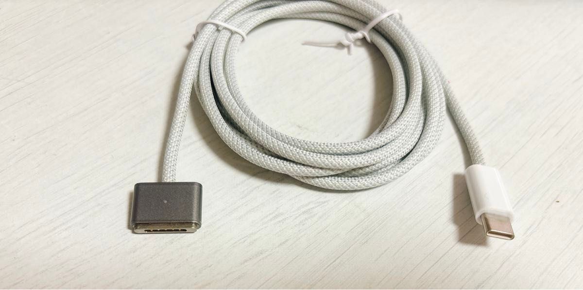 新品　USB-C 磁気 MagSafe 3 PD充電ケーブル（2m）シルバー