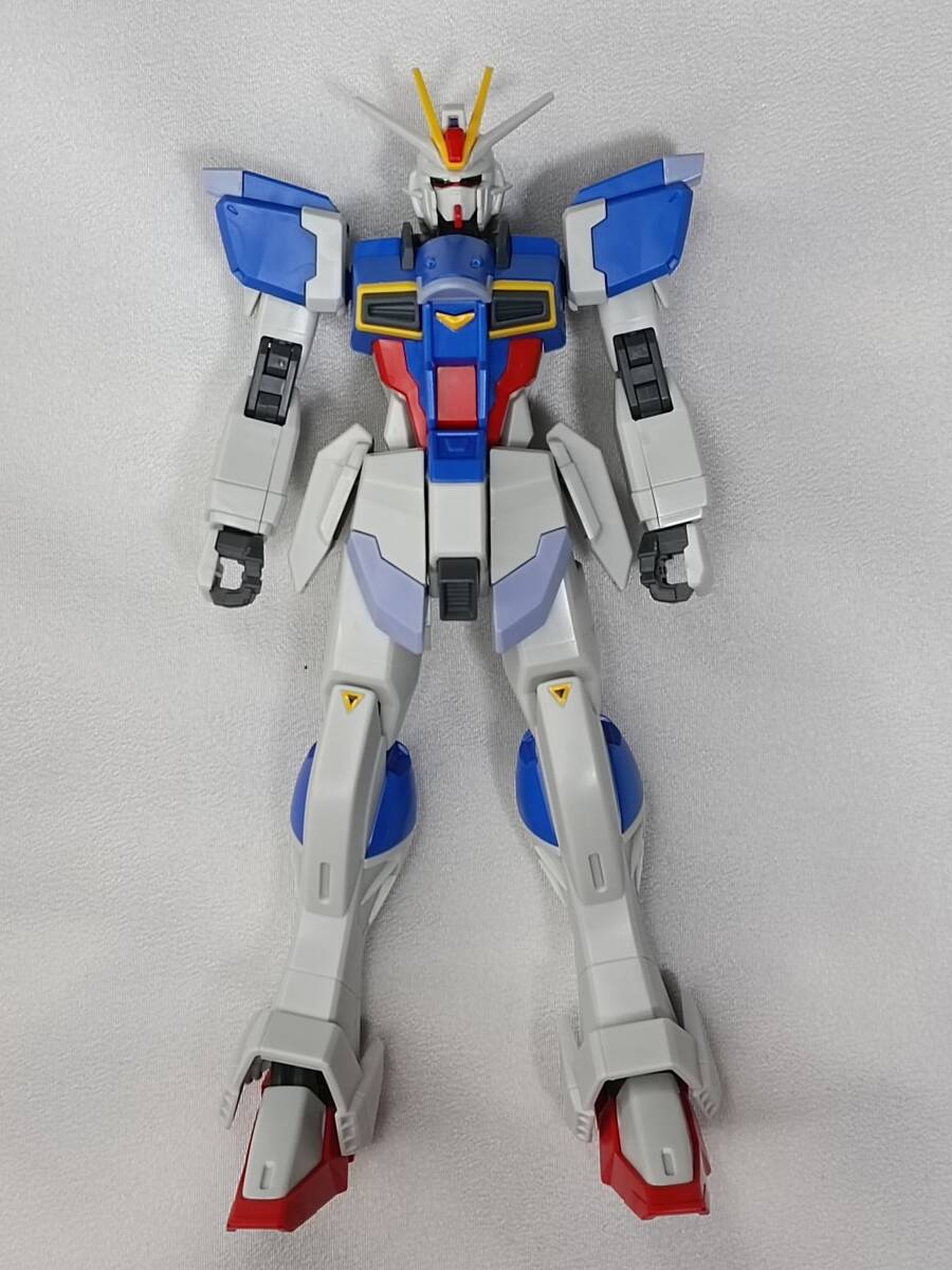 完成品　HGCE　1/144　フォースインパルスガンダム_画像1