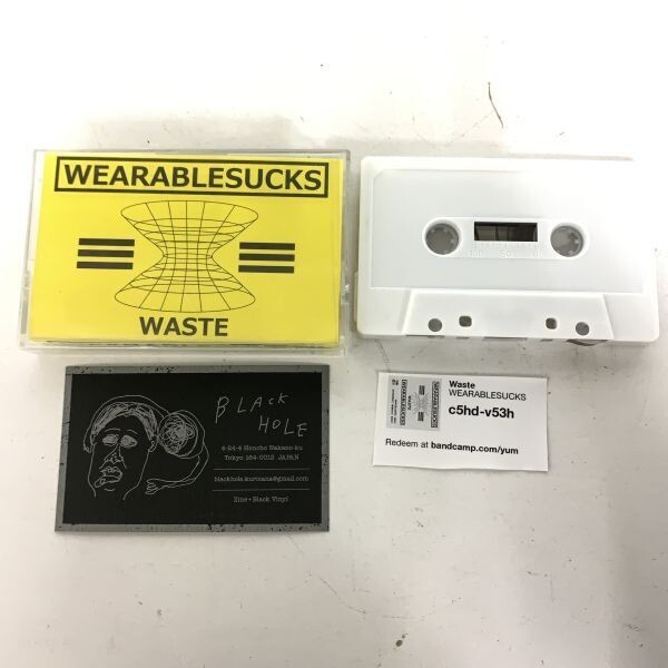 Waste WEARABLESUCKS BLACK HOLE カセットテープ　歌詞カード　ダウンロードコード　ロック　音楽　アナログ_画像1