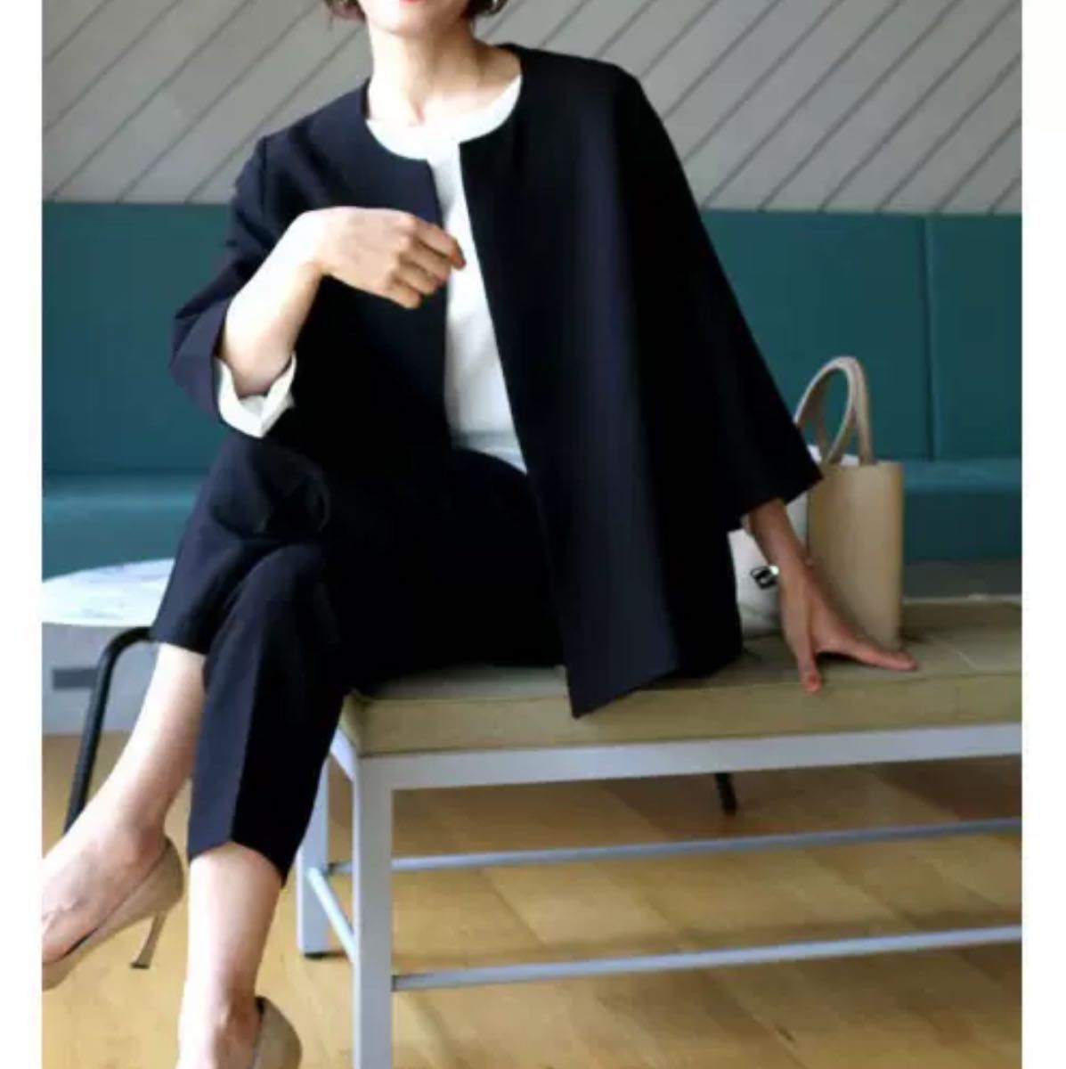 L ネイビー ノーカラー パンツスーツ フォーマル スーツ ママ服 シンプル 卒業式 入学式 卒園式 セットアップ オフィス　韓国