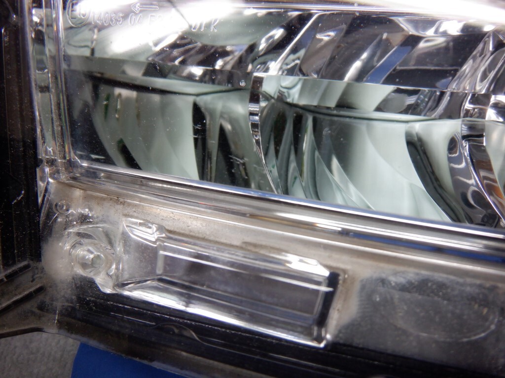  Lexus NX AGZ10/AYZ10/15 предыдущий период правая противотуманная фара 78-7 (Z279)