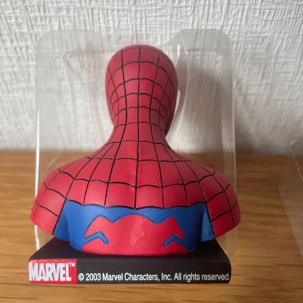 スパイダーマン　2003年　MARVEL UNIVERSAL STUDIOS JAPAN 胸像 フィギュア 素材:ポリレジン 中古 色欠け有り 重さ約100g 定形外300円_画像6