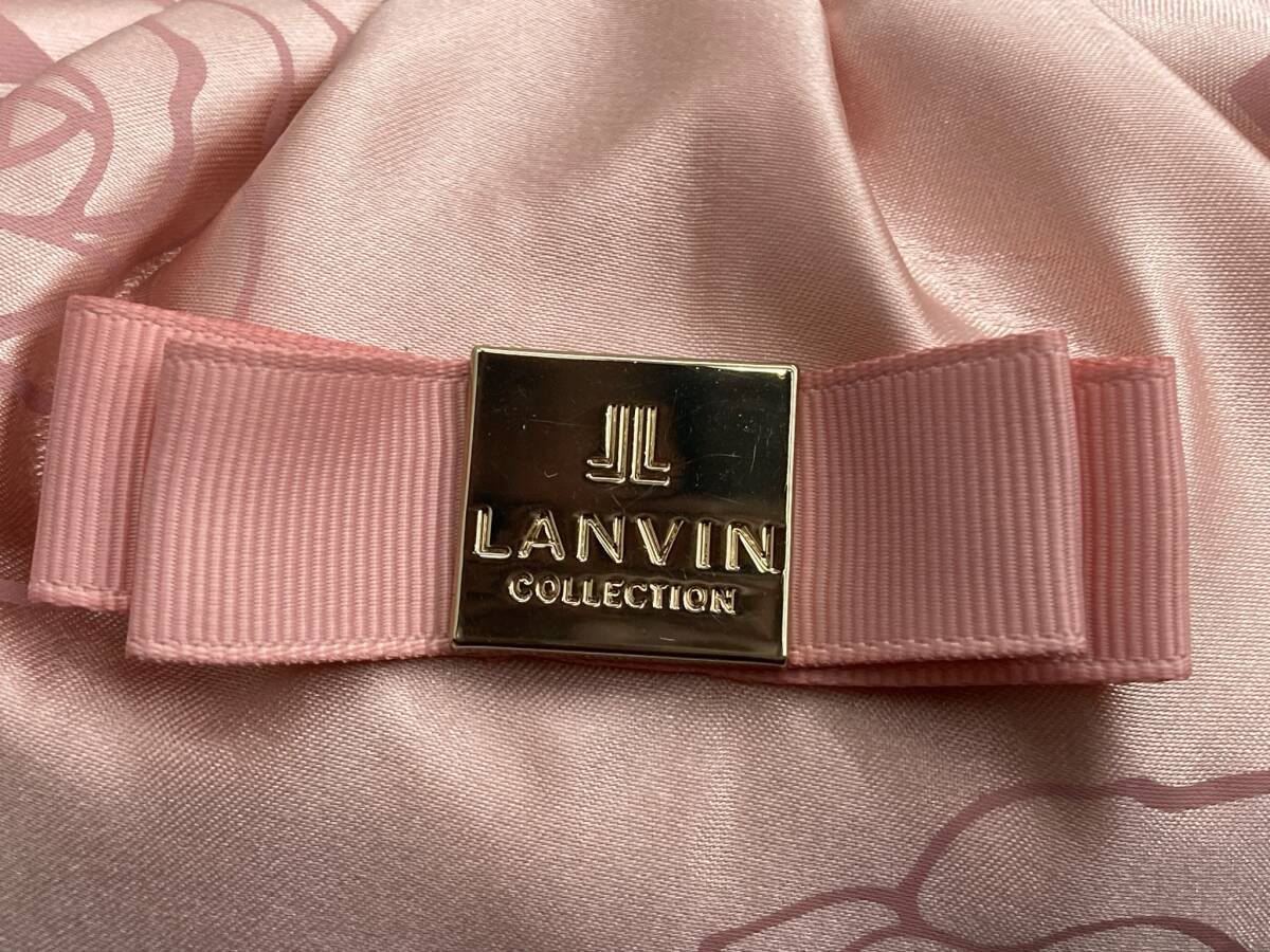 ●○#1212【LANVIN】バラ柄 かわいいピンクリボン ポーチ 花柄　手寸：横18㎝ｘ縦12㎝ｘ幅7㎝○●_画像4