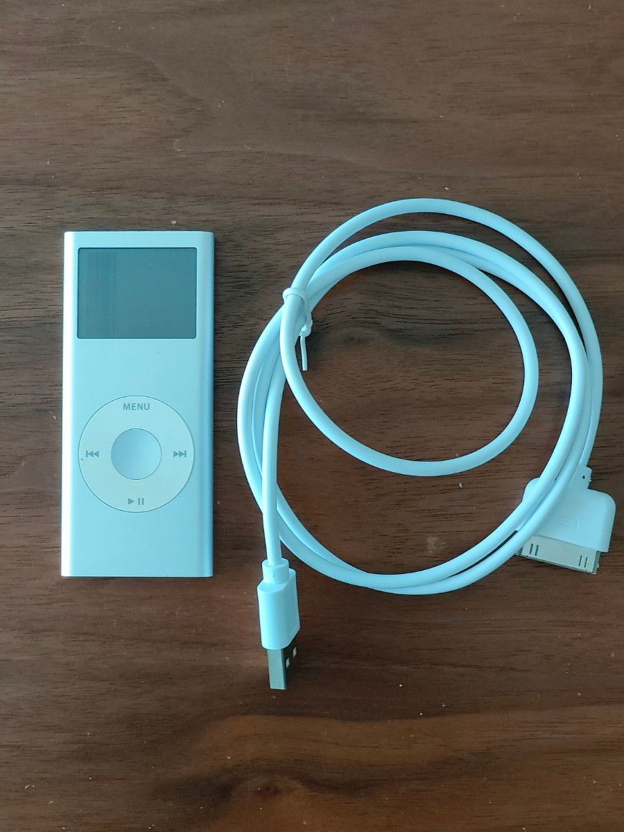 iPod  nano A1199 2GB　画面NG ケーブル付き