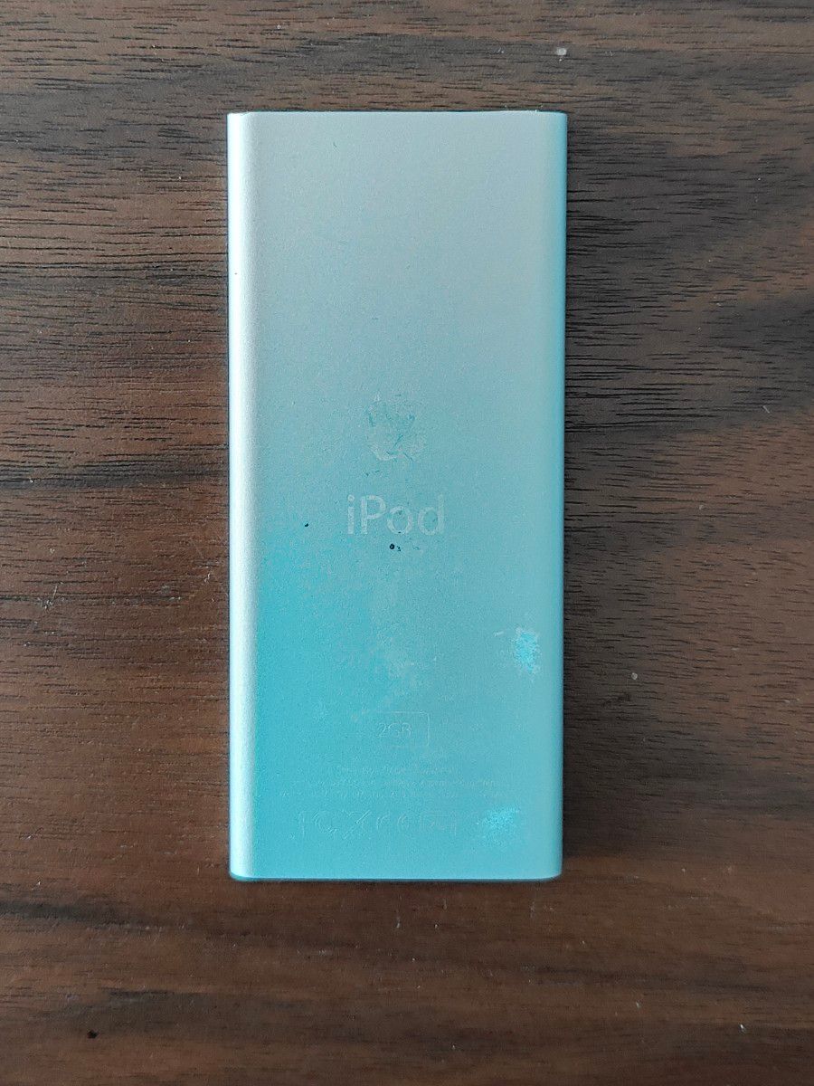 iPod  nano A1199 2GB　画面NG ケーブル付き