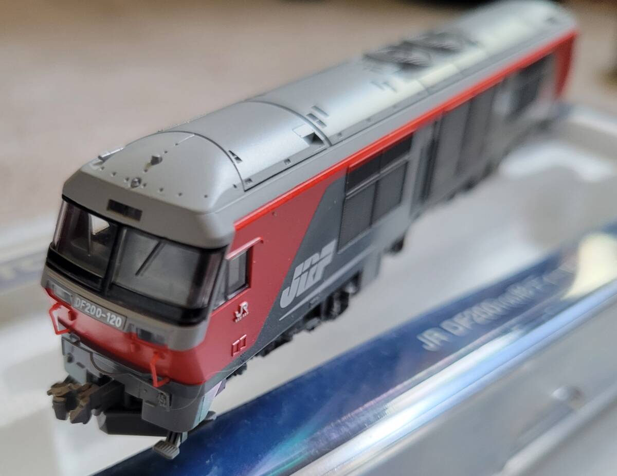TOMIX 2226 DF200100 ディーゼル機関車 Yahoo!オークション - トミックス2226 ディーゼル機関車DF200-100