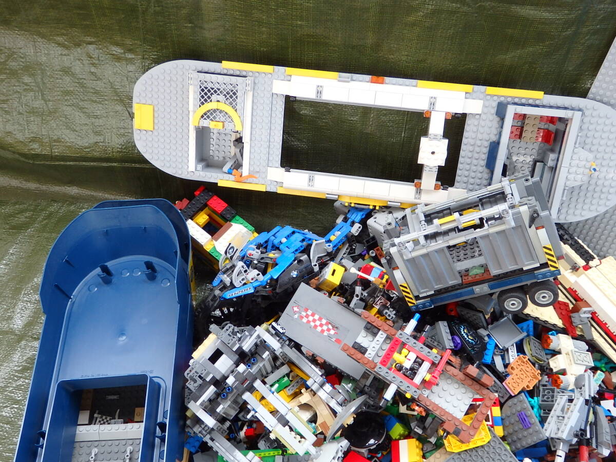 LEGO レゴ 14kg シティ ジュラシックワールド スターウォーズ パイレーツ ニンジャゴー 大量 まとめ パーツ ジャンク品 160サイズの画像5