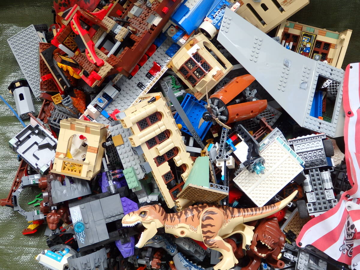 LEGO レゴ 7kg シティ ジュラシックワールド スターウォーズ パイレーツ ニンジャゴー 大量 まとめ パーツ ジャンク品 120サイズの画像6