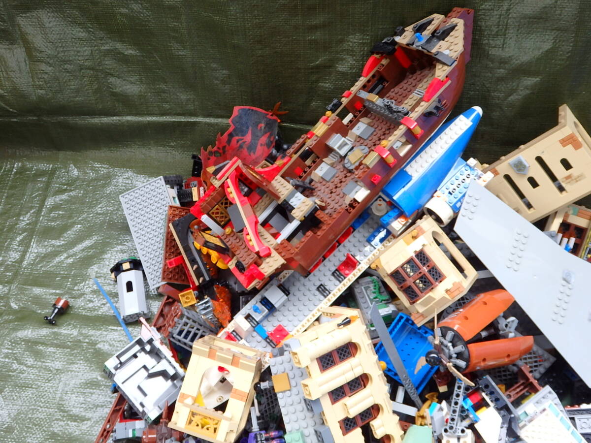 LEGO レゴ 7kg シティ ジュラシックワールド スターウォーズ パイレーツ ニンジャゴー 大量 まとめ パーツ ジャンク品 120サイズの画像5
