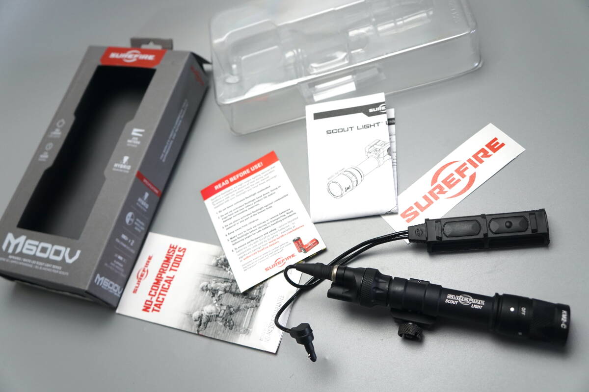 実物 新品 特価品 Surefire M600 V IR M603V-BK 純正デゥアルスイッチ (Trijicon Leupold PEQ PVS PSQ ATPIAL ptw LA5 peq15 wilcox)の画像2