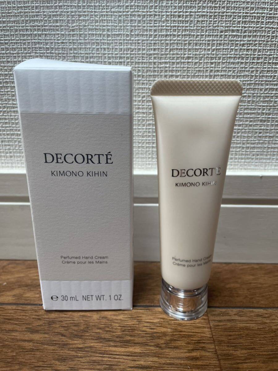  cosme Decorte hand cream COSME DECORTEki mono kihin