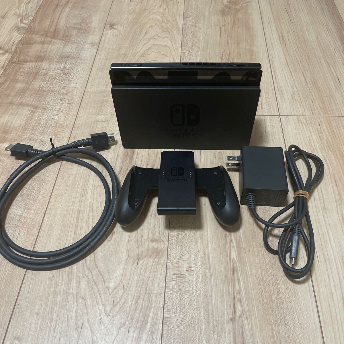 【ニンテンドー スイッチ】 本体 ジャンク品 Nintendo Switchの画像1