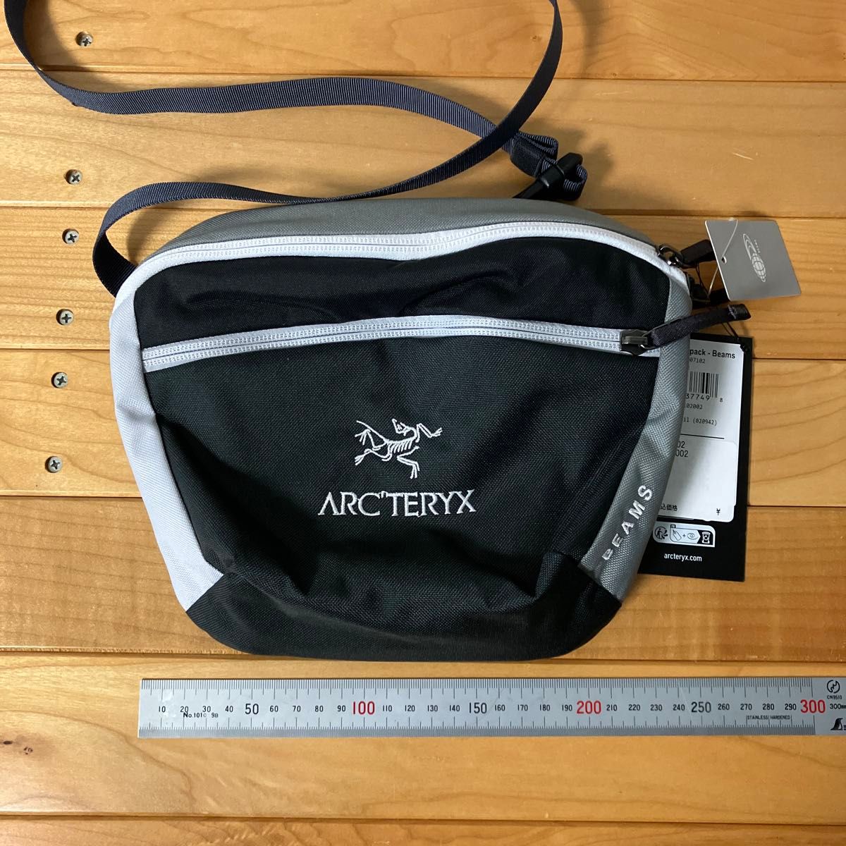 ARC'TERYX × BEAMS / 別注 Wabi-Sabi Mantis 2 Waistpack ARC'TERYX × BEAMS / 別注 Wabi-Sabi Mantis 2 Waistpack