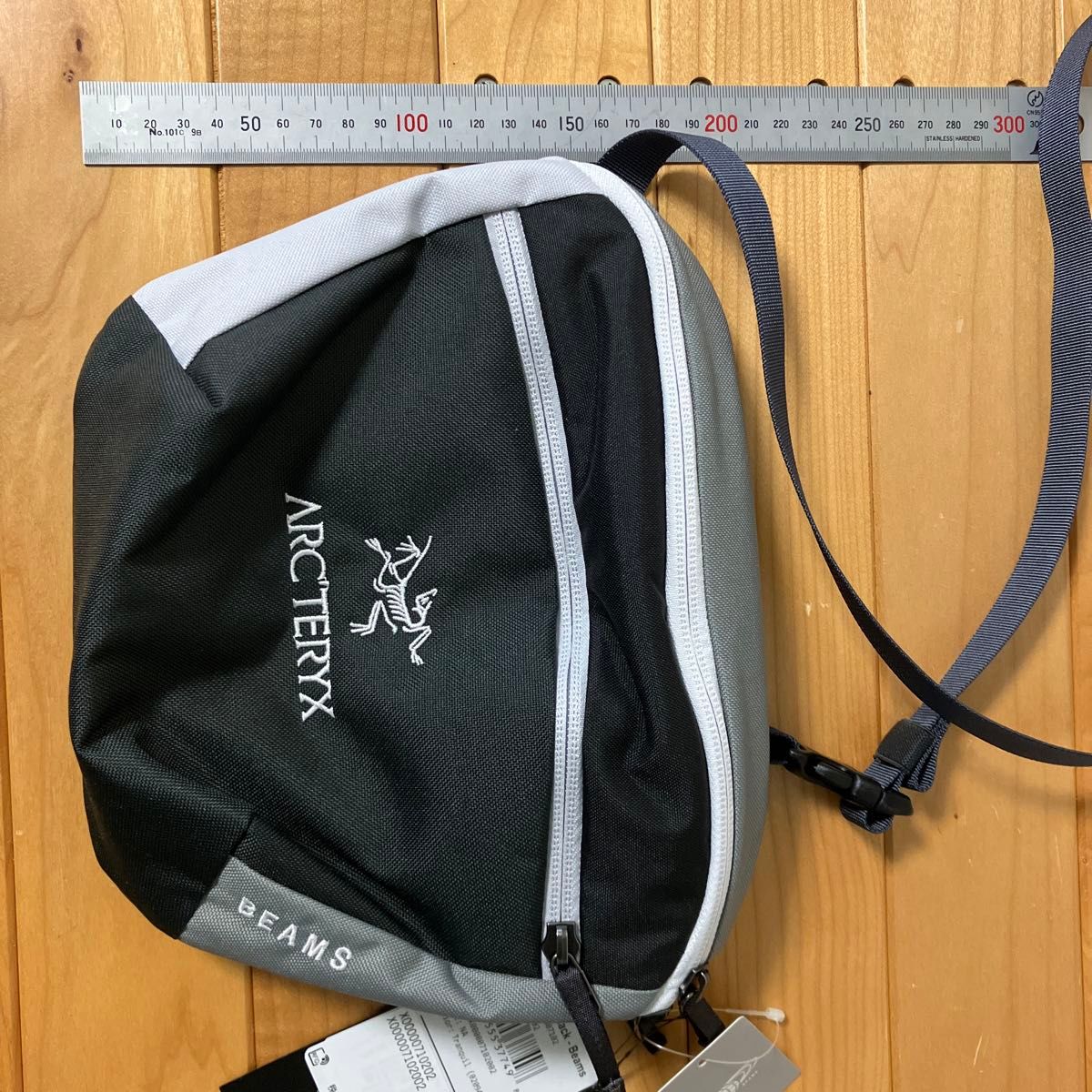 ARC'TERYX × BEAMS / 別注 Wabi-Sabi Mantis 2 Waistpack ARC'TERYX × BEAMS / 別注 Wabi-Sabi Mantis 2 Waistpack
