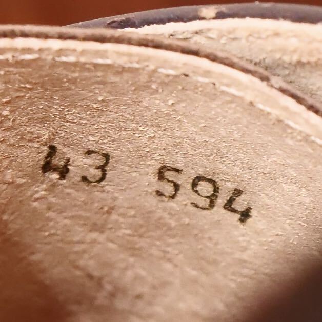 【新品同様◎】TST メダリオンレザースニーカー EU43 ダークパープル ビジネスカジュアル メンズ 革靴の画像8