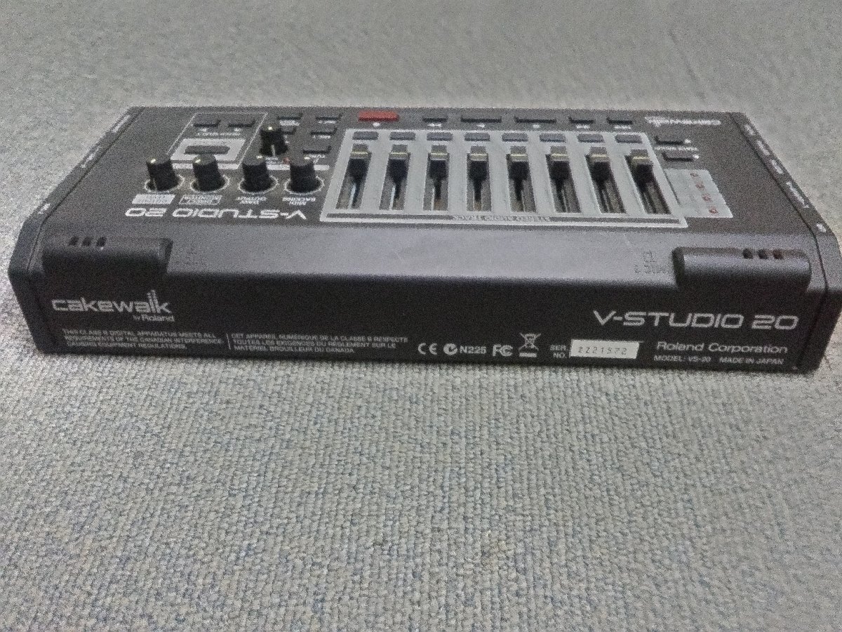 管理番号=c0673704【中古】Roland VS-20 V-STUDIO 20 JUNK ローランド ジャンク 現状渡しの画像3