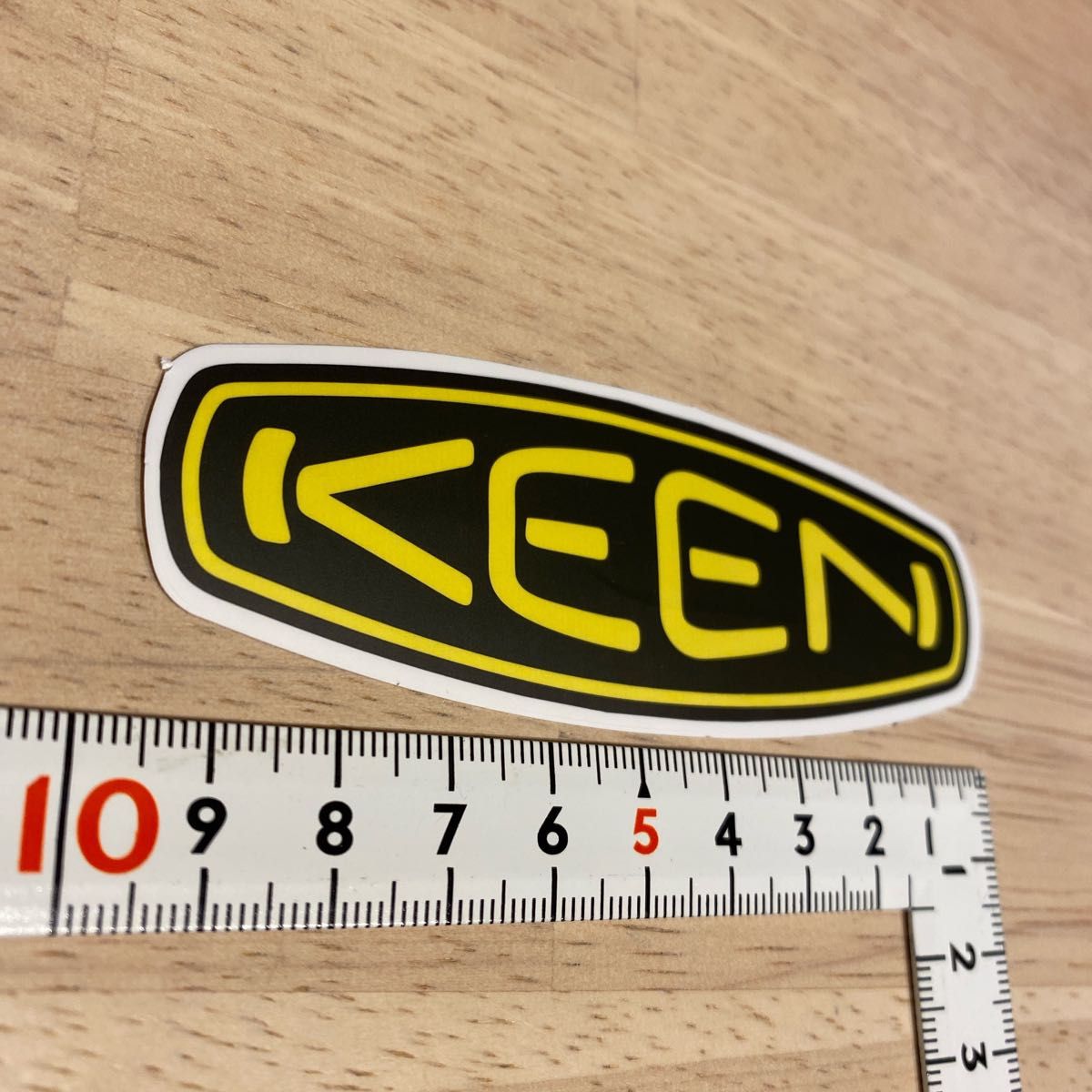 KEEN キーン アウトドアステッカー