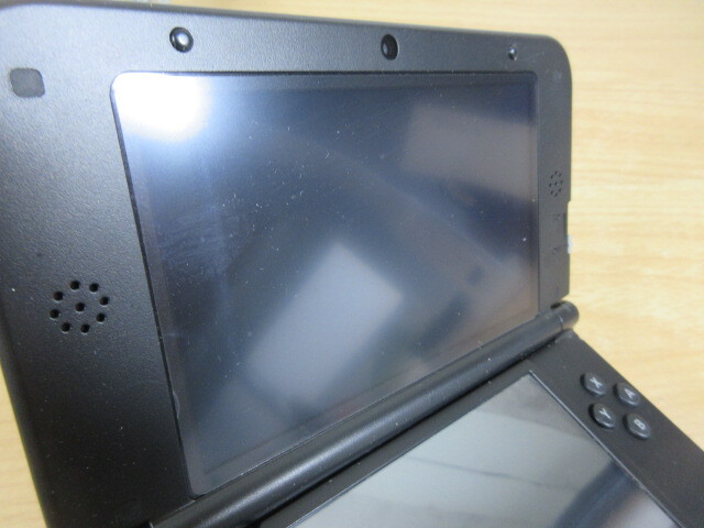 2M1-1「NINTENDO 3DS LL ブラック 本体」動作品 任天堂 ACアダプター付 現状品 ゲーム機 の画像4
