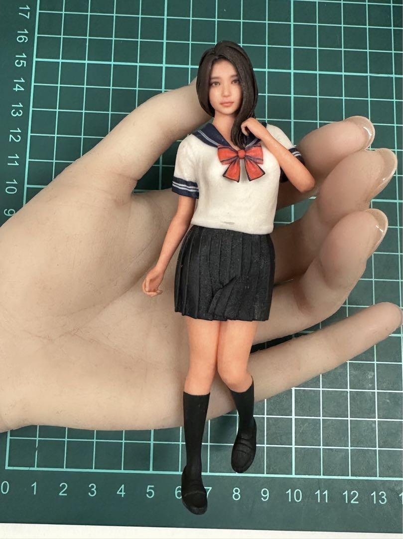 完成品　1/12 jk5 女子高生　フィギュア　ミニカーに　1/64より大　リアルフィギュア　ミニチュアイメージ　塗装済完成品_画像3