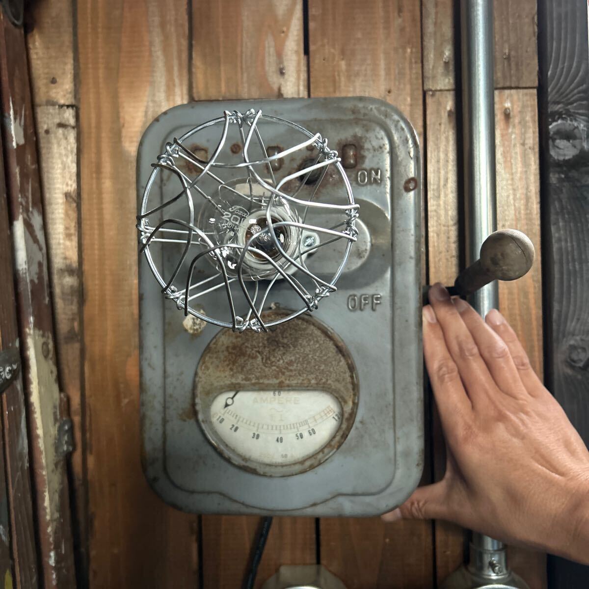 849)即決 送料込み 電気スイッチ リメイクランプ 849)即決 送料込み 電気スイッチ リメイクランプ