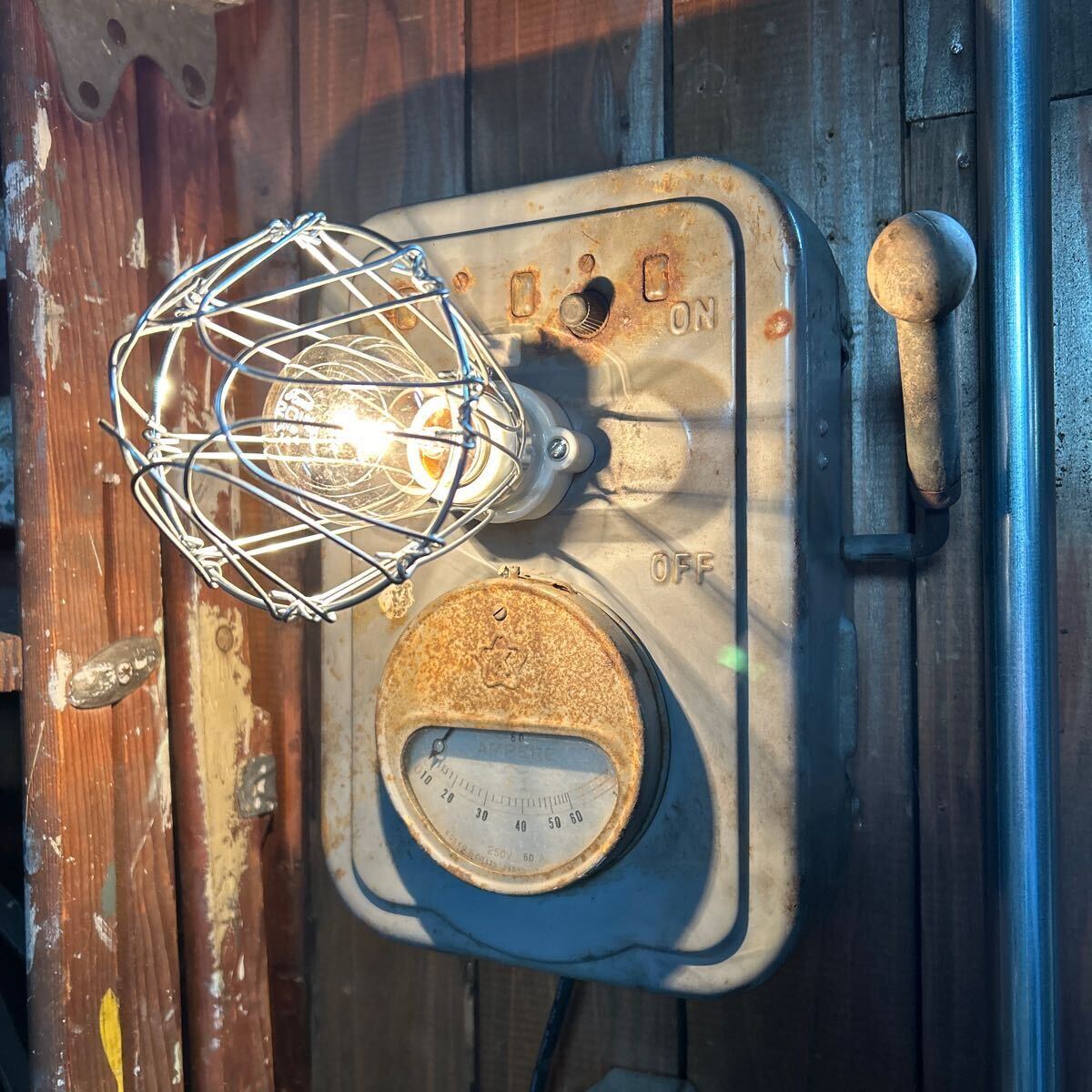 849)即決 送料込み 電気スイッチ リメイクランプ 849)即決 送料込み 電気スイッチ リメイクランプ