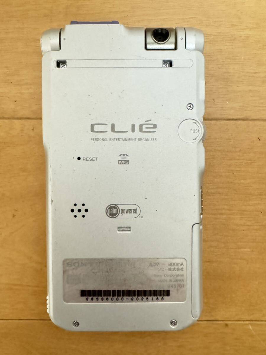 送料無料 ソニー SONY CLIE クリエ PEG-NR70 現状渡し の画像3