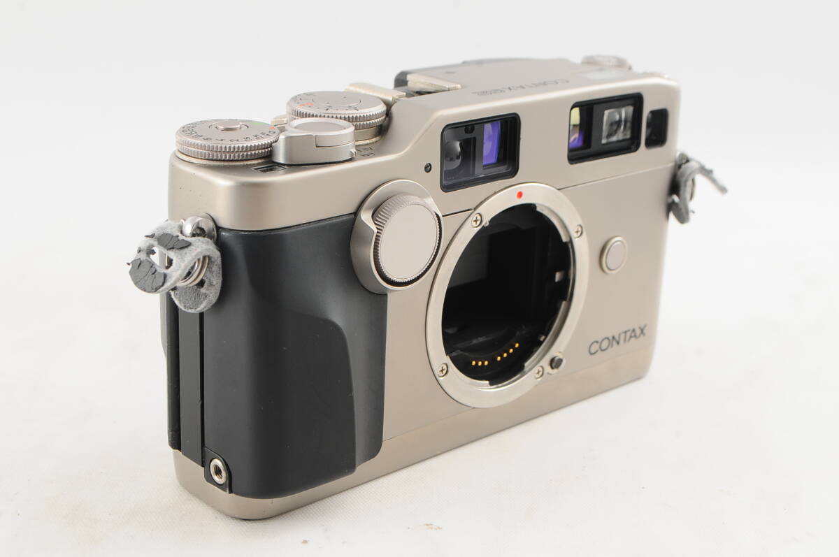 ◆美品◆ CONTAX コンタックス G2 ボディ ★清潔感溢れる綺麗な外観! カビ・クモリ・キズ・スレなし! 完動品! 細かく動作確認済み!_画像6