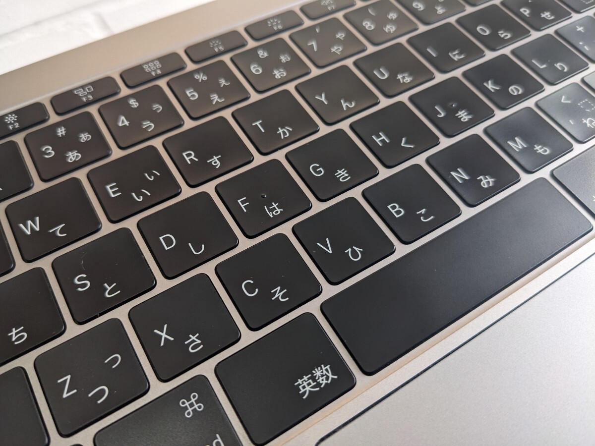 MacBook Pro 13-inch 2016 2017 キーボード パームレスト 日本語 A1708 スピーカー トラックパッド付 スペースグレイ 管理番号 904の画像2