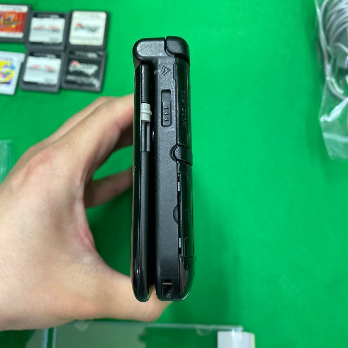 3DS LL本体＋カセット ブラック ニンテンドー3DSLL