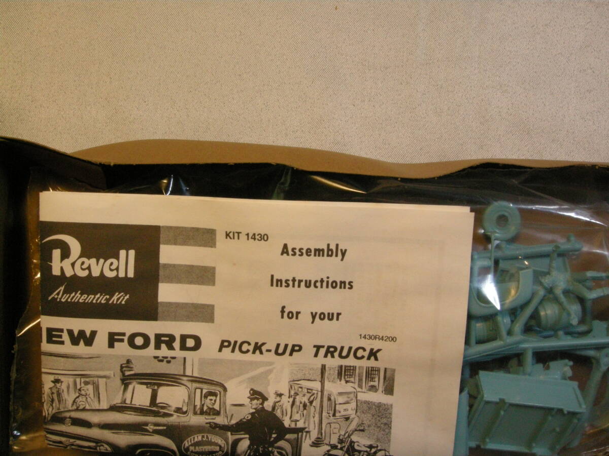 Revell FORD PICK-UP TRUCK レベル フォード ピックアップ トラック（スケール不明）の画像7