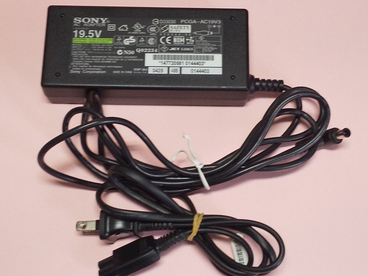 ソニー 純正ACアダプター PCGA-AC19V3　19.5V 4.1A　 SONY　 ノートパソコン用