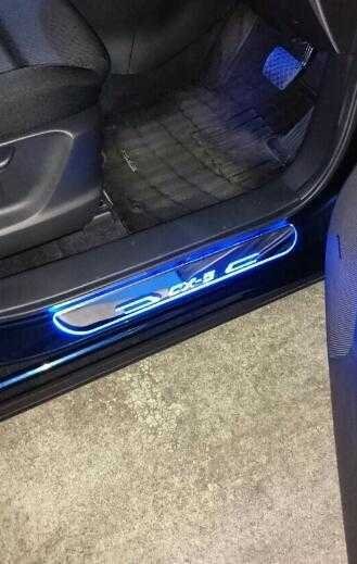 CX５ スカッフプレート マツダ CX-5 KE系 青 LED 流れる ドア シーケンシャル カーテシランプ連動 電装 内装 ブルー_画像4
