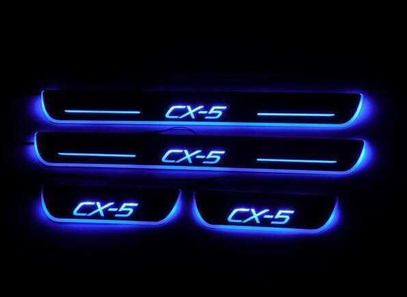 CX５ スカッフプレート マツダ CX-5 KE系 青 LED 流れる ドア シーケンシャル カーテシランプ連動 電装 内装 ブルー_画像1