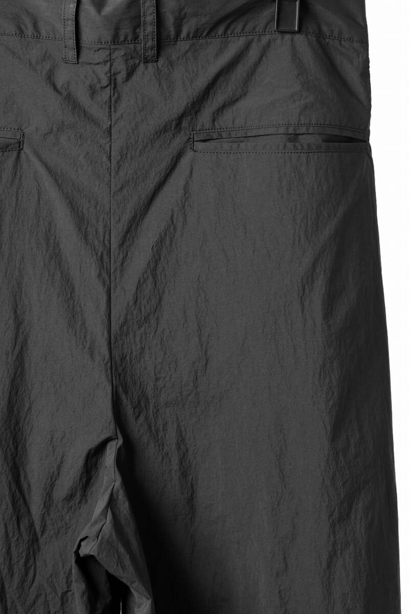 D-VEC WIDE FLARED SHORTS / W WATER REPELLENT NYLON TAFFETA обычная цена 31900 иен DAIWA ALMOSTBLACK A.F ARTEFACT ACRONYM ACRONYM