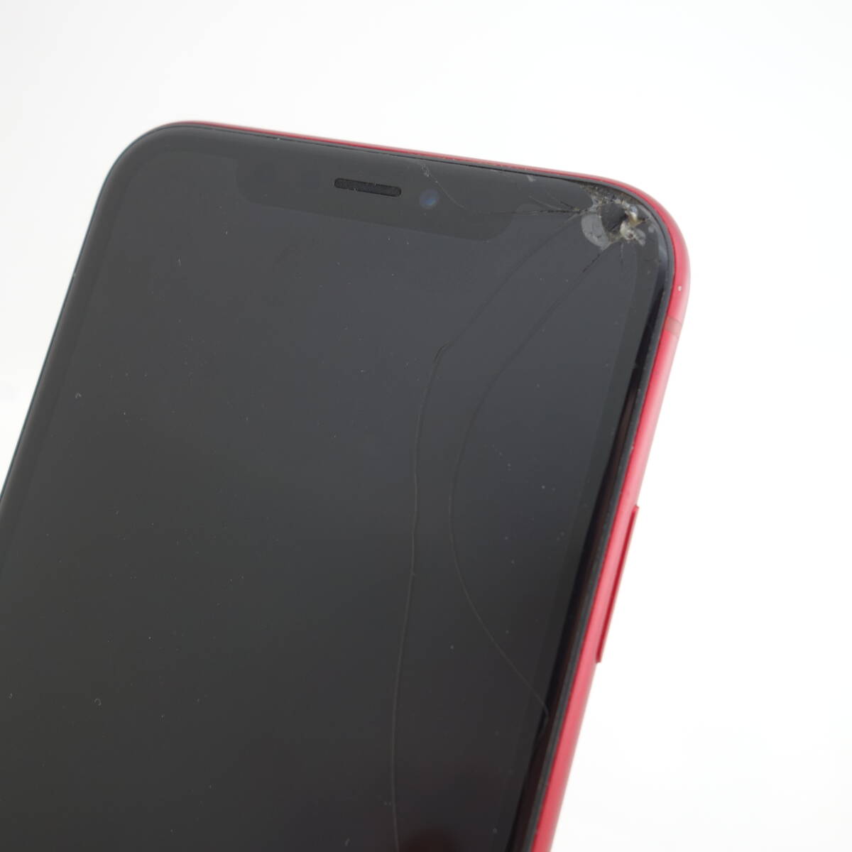 【ジャンク】iPhoneXR 64GB レッド au版SIMロック解除品 両面割れ 部品取り用の画像4