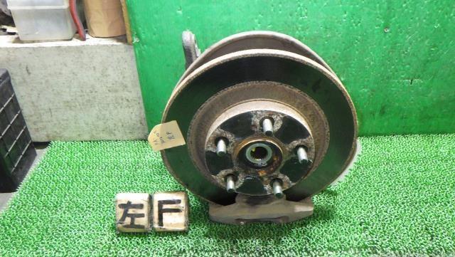 Ｚ GF-PA1 左フロントナックルハブ 51216-S2R-020 中古_画像1