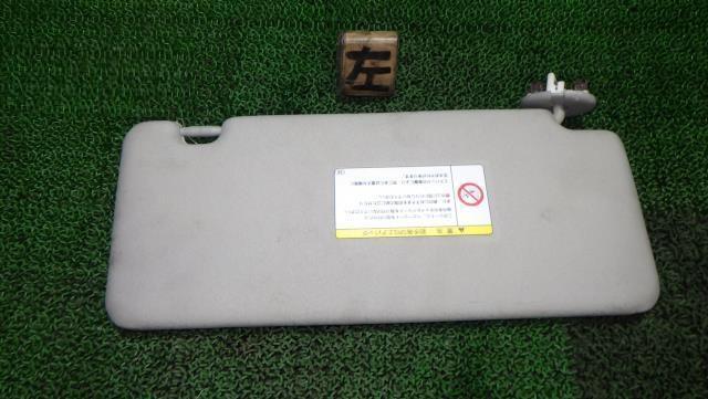 ヴェルファイア DBA-ANH20W サンバイザー 74320-58050-B0 中古_画像1