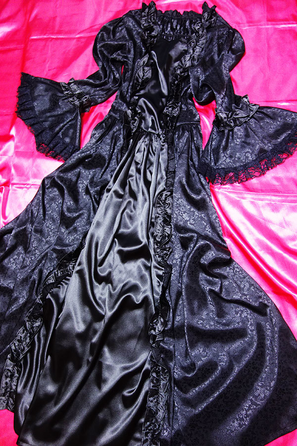 光沢 サテン ナイロン つるつる生地 ゴシック調 フリル ロング ドレス 黒 大きいサイズ_画像1