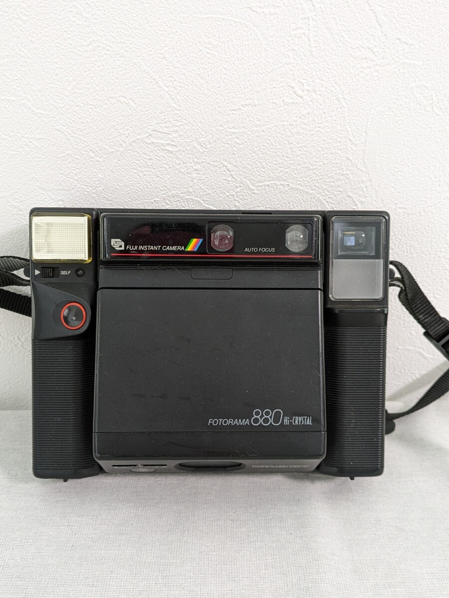 E-136　フジフイルム　FOTORAMA　880　Hi-CRYSTAL　インスタントカメラ　動作未確認　委託品_画像1