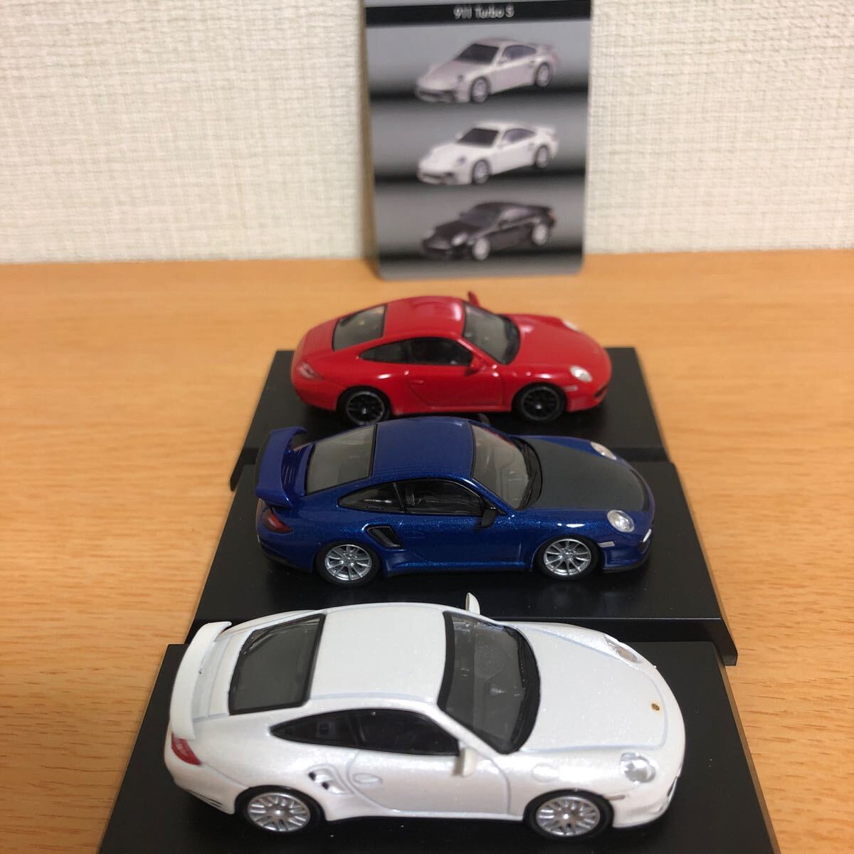 サークルKサンクス京商1/64ポルシェミニカーコレクションより911ターボS、911カレラGTS、911GT2 RSの画像9