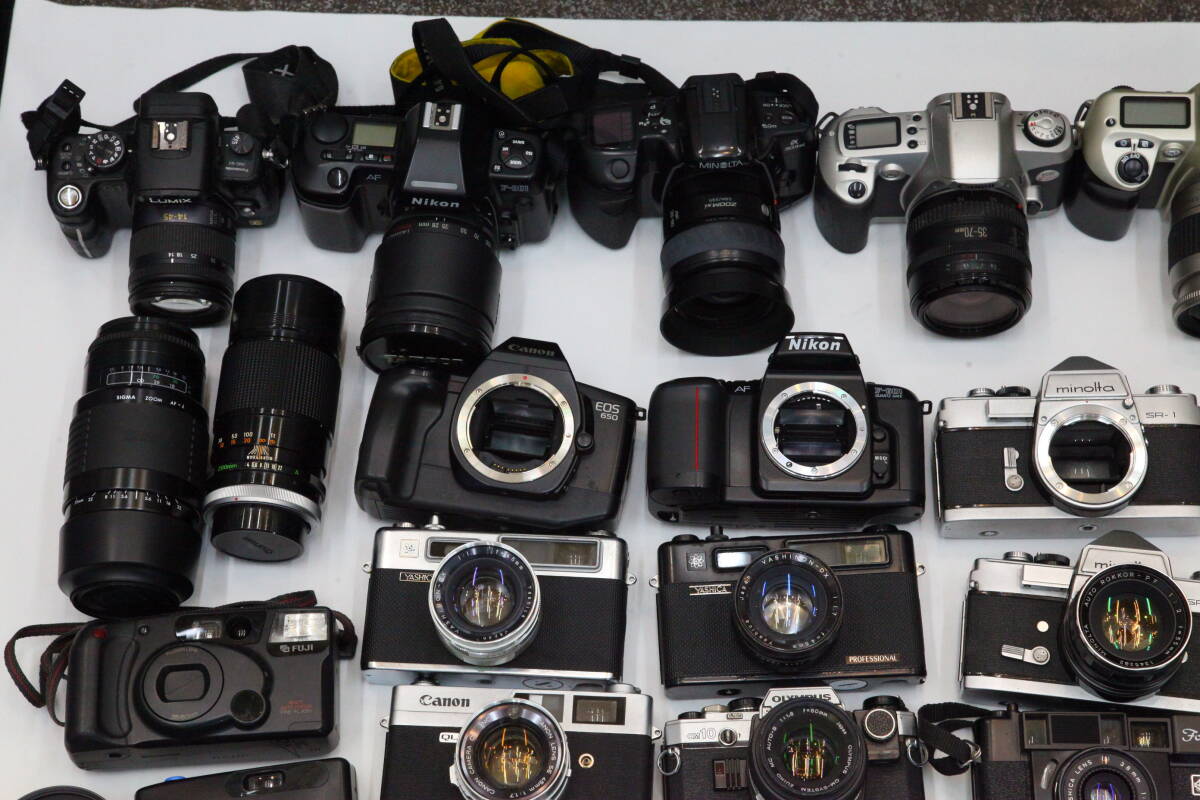 フィルムカメラ レンズ デジカメ ムービー まとめ 42点 27kg ジャンク 動作未確認 Canon/Nikon/MINOLTA/YASHIKA/KONICA/FUJICA/OLYMPUSの画像4