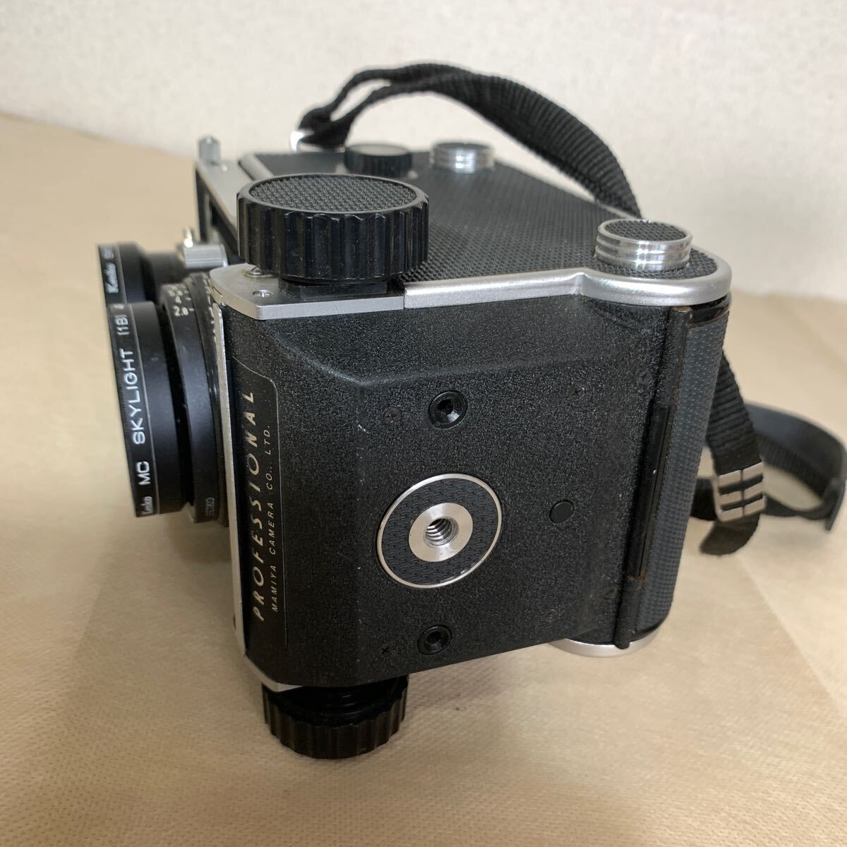 1円〜【付属品多数】二眼レフカメラ マミヤMAMIYA C220 PROFESSIONAL の画像8