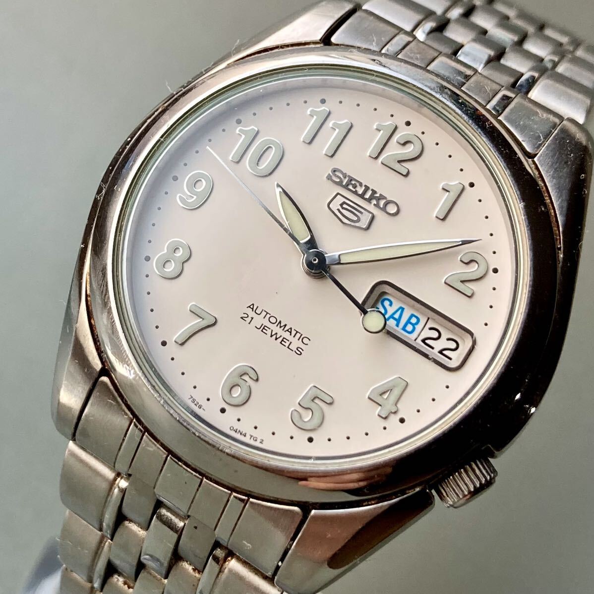 【動作品】セイコー SEIKO 5 腕時計 1996年~ 自動巻き メンズ ケース径37㎜ 男性 ウォッチ デイデイト カレンダー シルバー_画像1