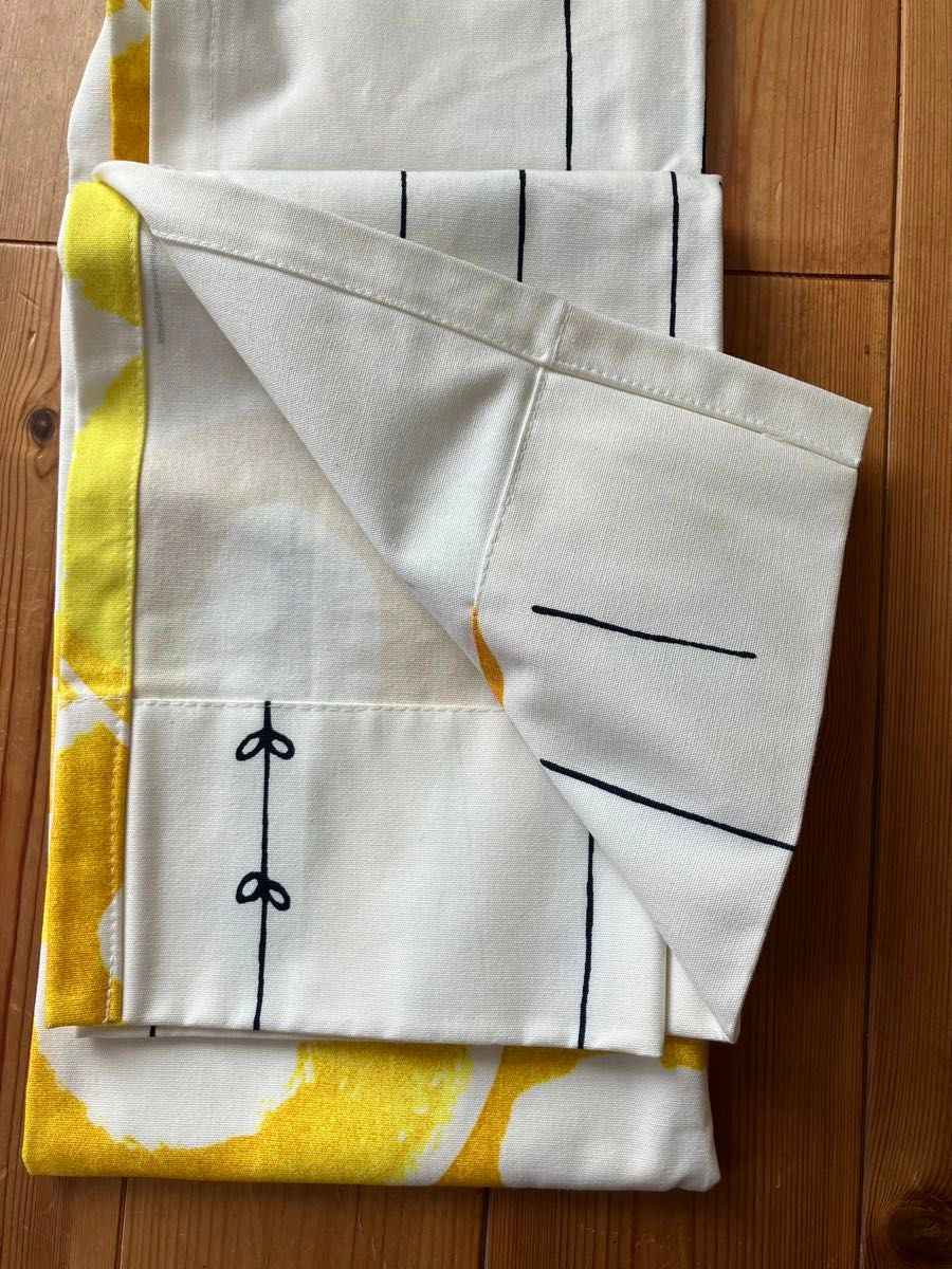 ◆ノンプリーツカーテン&レースセット　IKEAカーテン2枚＋無印レースカーテン2枚　(幅77×高121の4枚セット) 