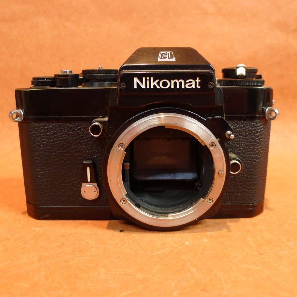 d★502 Nikon フィルム一眼レフカメラ ボディ ブラック Nikomat EL/60_画像2
