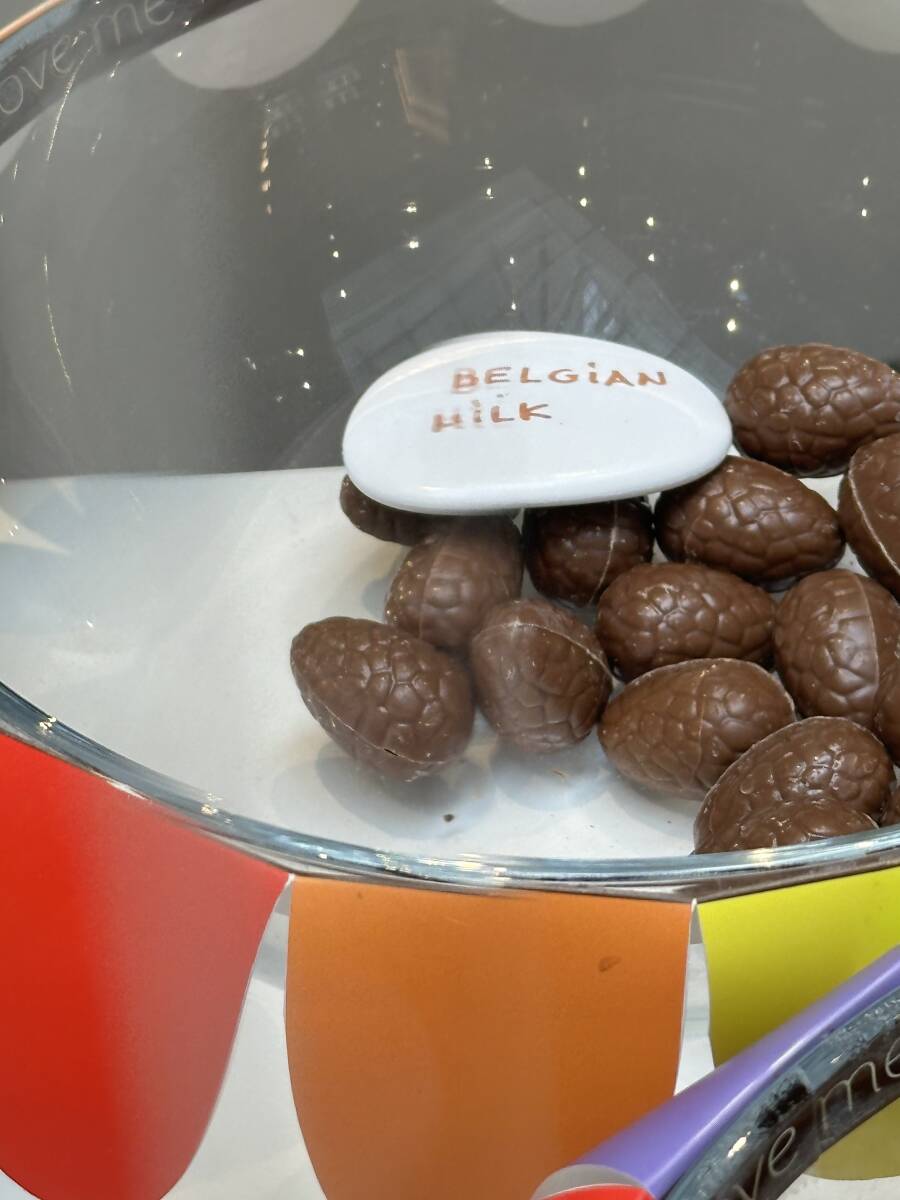 SALE イースター限定 ベルギー購入★アントワープ★チョコフラワー エッグチョコレート 190gの画像8