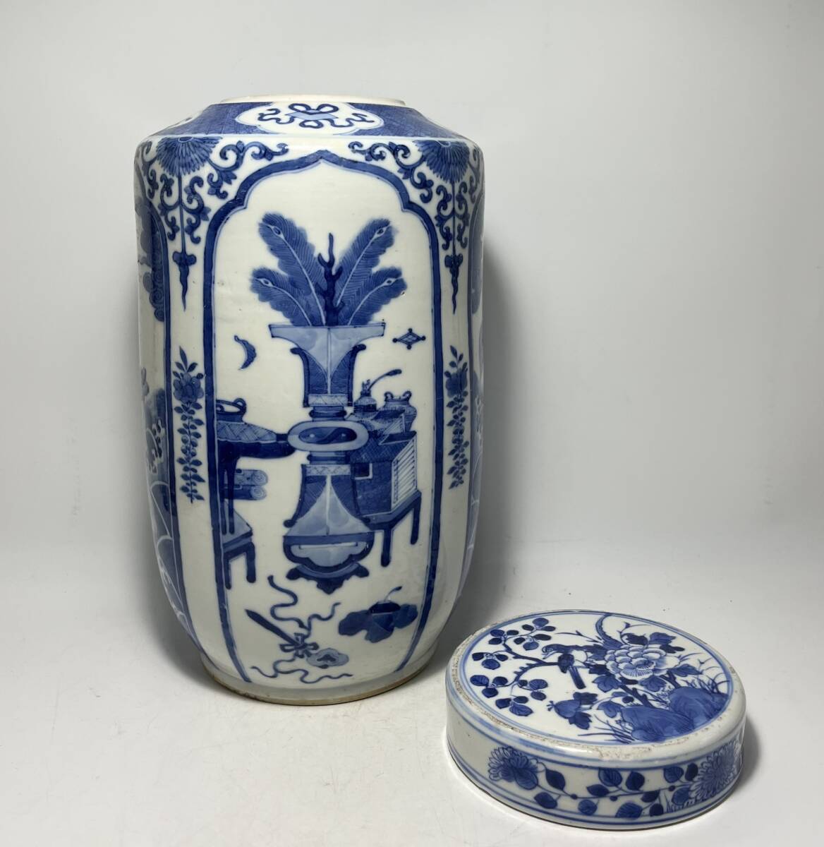 中国美術 大清康熙年製 青花瑞獣八宝紋茶葉罐 蓋罐 の画像4