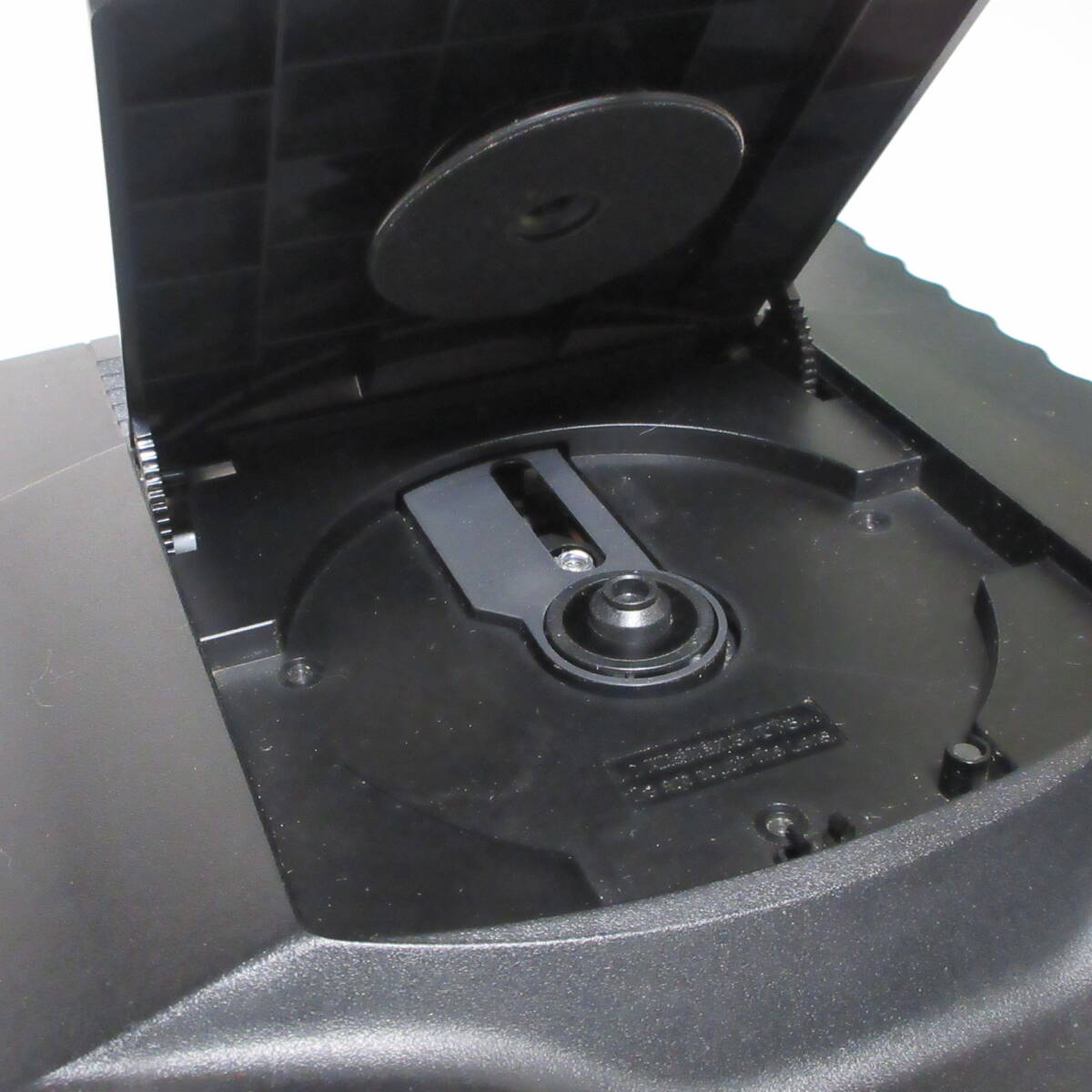 SNK NEO・GEO CD 本体 コントローラー2点 アーケードスティック ACアダプター 各ケーブル ネオジオCD ゲーム機 通電簡易動作確認 現状品の画像5